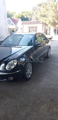 Mercedes E 260 2002, 258,000 km - 2.6 л - Zərdab