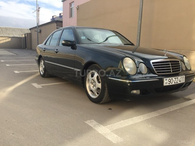 Mercedes E 240 2001, 180,000 km - 2.6 l - Xırdalan
