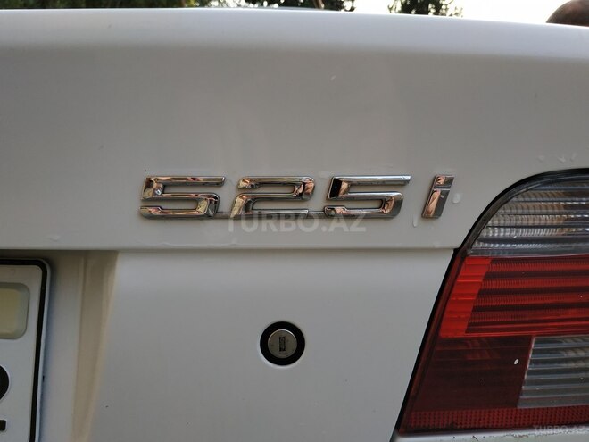 BMW 525 2003, 380,000 km - 2.5 л - Bakı