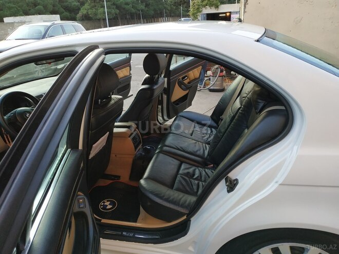 BMW 525 2003, 380,000 km - 2.5 л - Bakı