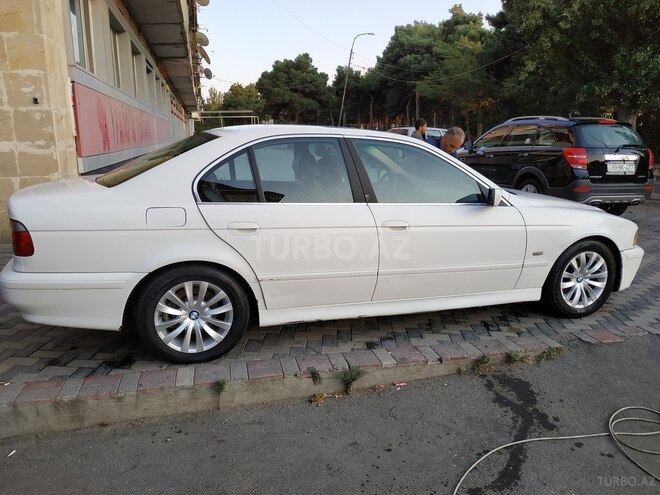 BMW 525 2003, 380,000 km - 2.5 л - Bakı