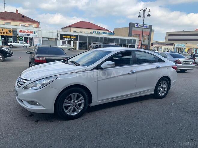 Hyundai Sonata 2012, 157,000 km - 2.4 л - Quba