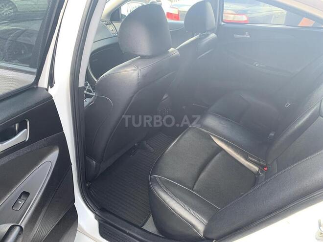 Hyundai Sonata 2012, 157,000 km - 2.4 л - Quba