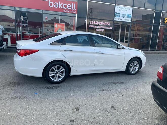 Hyundai Sonata 2012, 157,000 km - 2.4 л - Quba