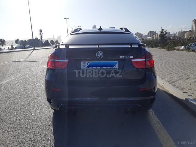 BMW X6 M 2011, 120,000 km - 4.4 l - Bakı