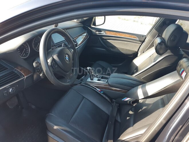 BMW X6 M 2011, 120,000 km - 4.4 l - Bakı