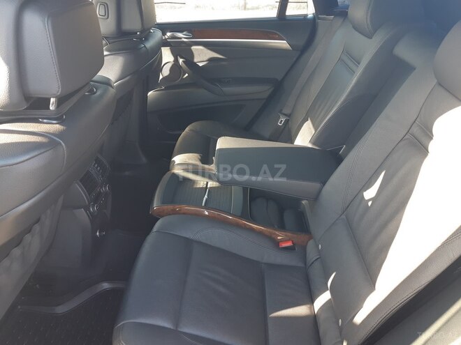 BMW X6 M 2011, 120,000 km - 4.4 l - Bakı