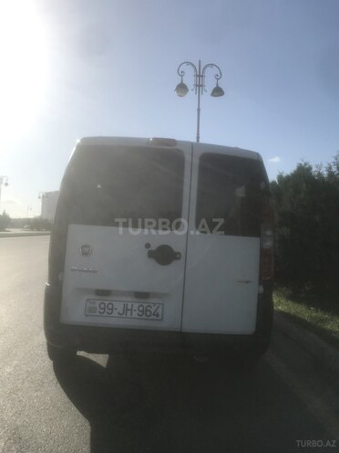 Fiat Doblo 2010, 192,000 km - 1.3 l - Bakı