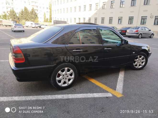 Mercedes C 230 1999, 261,000 km - 2.3 l - Bakı