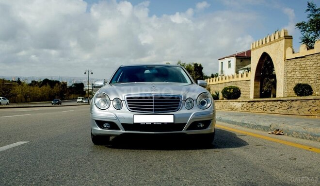 Mercedes E 220 2007, 190,030 km - 2.2 l - Bakı