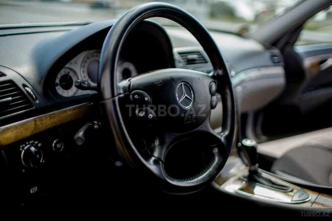 Mercedes E 220 2007, 190,030 km - 2.2 l - Bakı