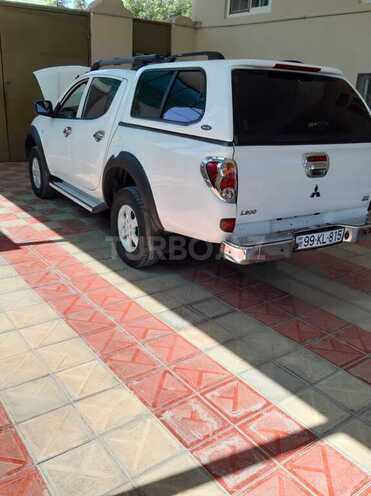 Mitsubishi L200 2014, 110,000 km - 2.5 л - Bərdə