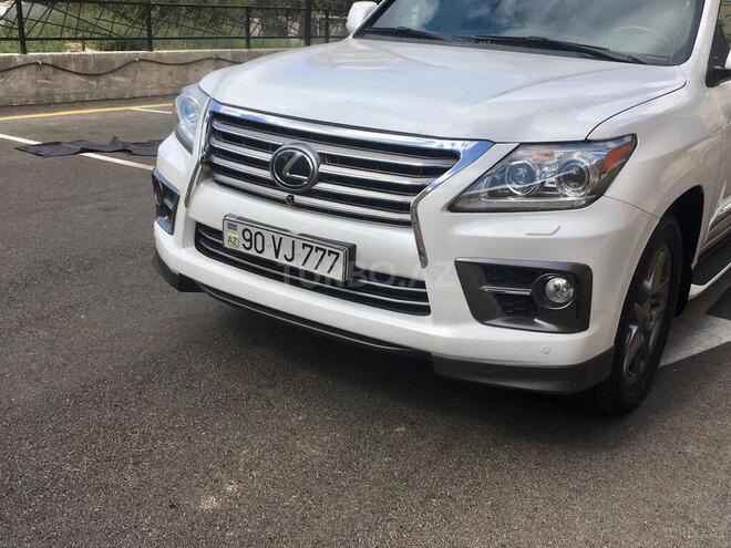 Lexus LX 570 2013, 64,400 km - 5.7 л - Bakı