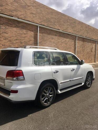 Lexus LX 570 2013, 64,400 km - 5.7 л - Bakı