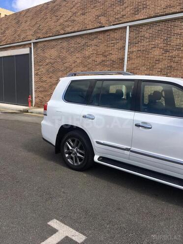Lexus LX 570 2013, 64,400 km - 5.7 л - Bakı