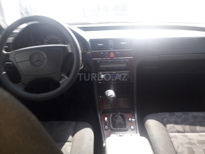Mercedes C 220 1998, 400,000 km - 2.2 l - Bakı