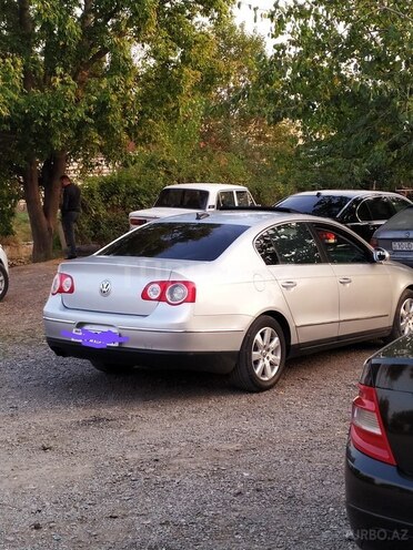 Volkswagen Passat 2005, 250,000 km - 2.0 l - Bakı