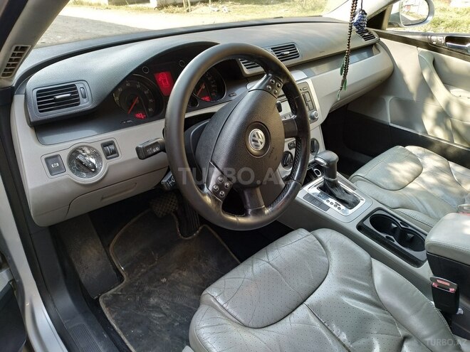 Volkswagen Passat 2005, 250,000 km - 2.0 l - Bakı