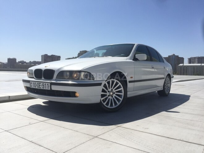 BMW 528 1996, 390,000 km - 2.8 l - Bakı