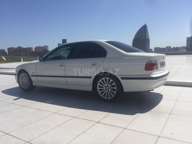 BMW 528 1996, 390,000 km - 2.8 l - Bakı