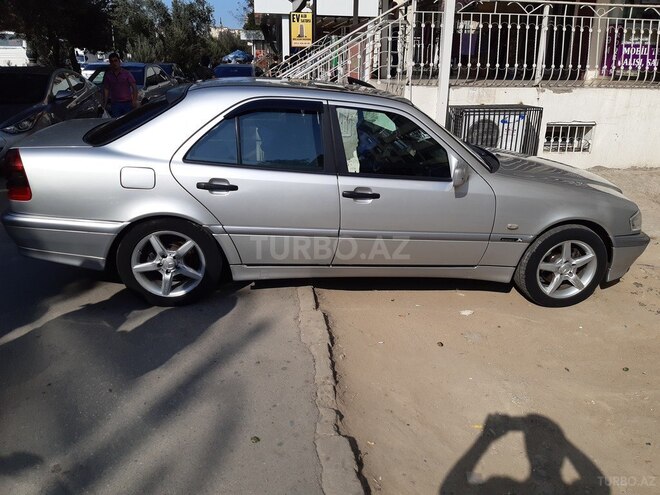 Mercedes C 220 1998, 240,000 km - 2.2 л - Bakı