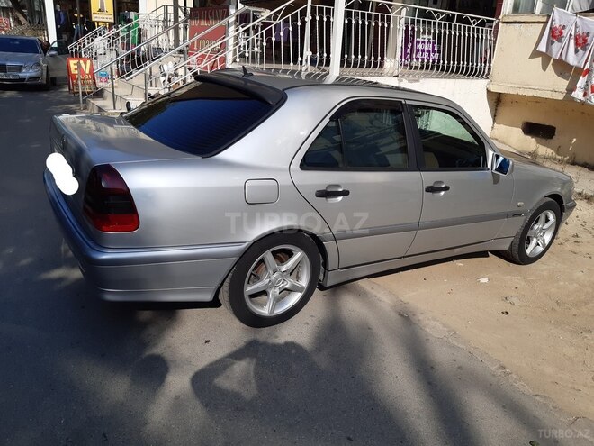 Mercedes C 220 1998, 240,000 km - 2.2 л - Bakı
