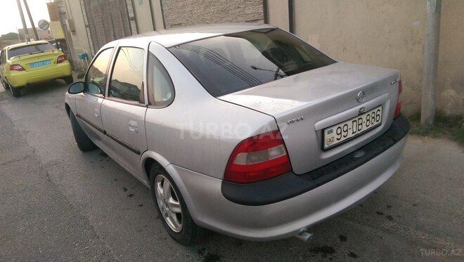 Opel Vectra 1998, 336,782 km - 1.8 l - Bakı