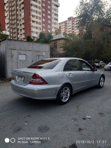 Mercedes C 200 2001, 320,000 km - 2.0 л - Bakı