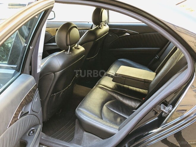 Mercedes E 320 2003, 270,000 km - 3.2 l - Bakı