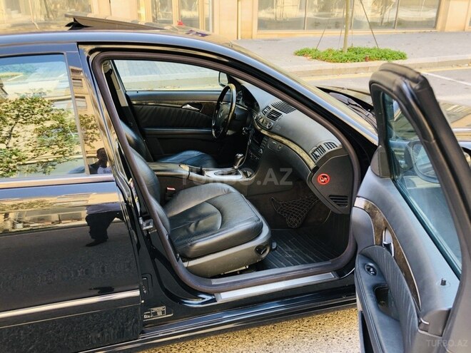 Mercedes E 320 2003, 270,000 km - 3.2 l - Bakı