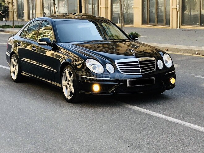 Mercedes E 320 2003, 270,000 km - 3.2 l - Bakı