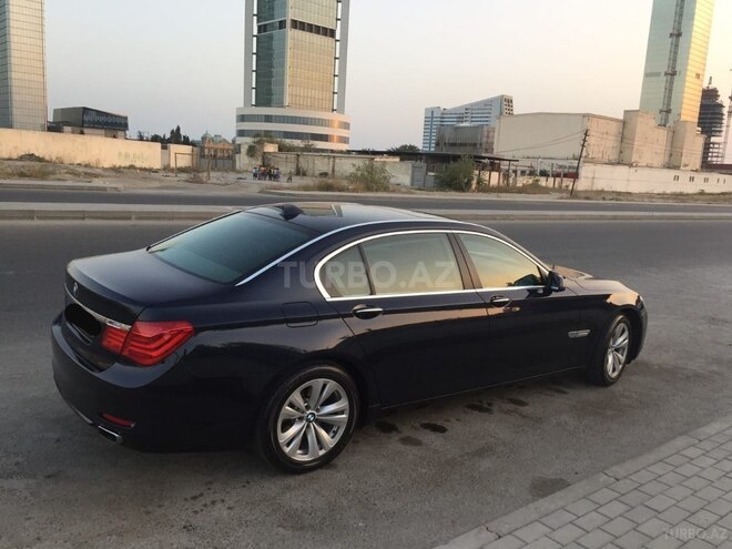 BMW 740 2010, 150,000 km - 3.0 л - Bakı