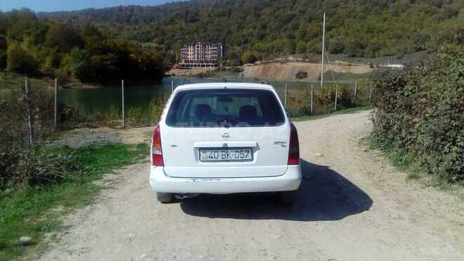 Opel Astra 1999, 200,000 km - 1.7 л - Quba