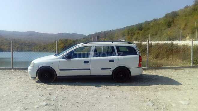 Opel Astra 1999, 200,000 km - 1.7 л - Quba