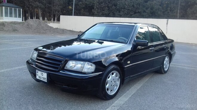 Mercedes C 230 1998, 220,000 km - 2.3 l - Sumqayıt