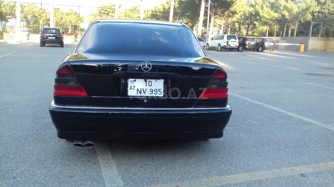 Mercedes C 230 1998, 220,000 km - 2.3 l - Sumqayıt