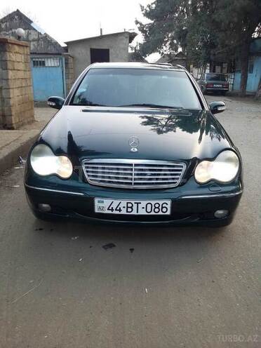 Mercedes C 230 2001, 330,000 km - 2.3 l - Masallı