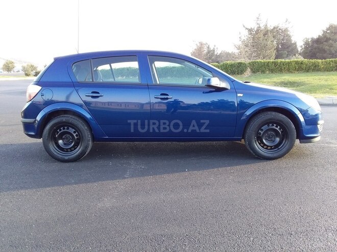 Opel Astra 2004, 135,000 km - 1.4 l - Bakı
