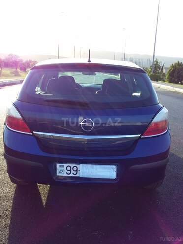 Opel Astra 2004, 135,000 km - 1.4 l - Bakı