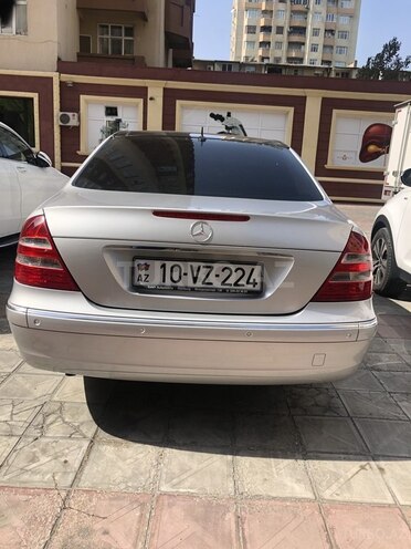 Mercedes E 240 2003, 187,000 km - 2.6 л - Bakı