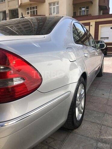 Mercedes E 240 2003, 187,000 km - 2.6 л - Bakı