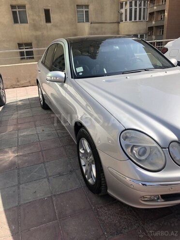 Mercedes E 240 2003, 187,000 km - 2.6 л - Bakı