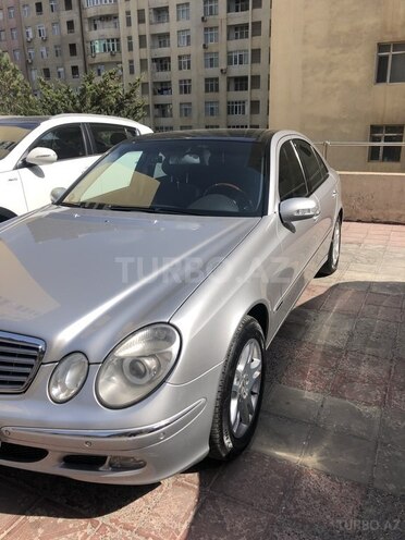 Mercedes E 240 2003, 187,000 km - 2.6 л - Bakı