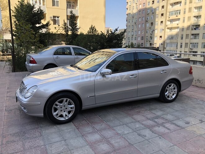 Mercedes E 240 2003, 187,000 km - 2.6 л - Bakı