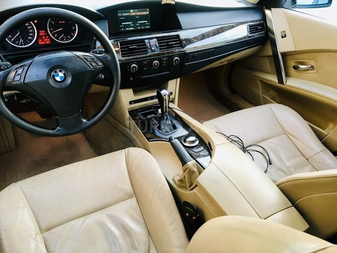 BMW 530 2003, 203,000 km - 3.0 л - Bakı