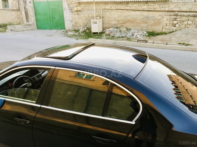 BMW 530 2003, 203,000 km - 3.0 л - Bakı