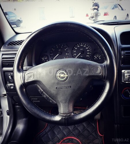 Opel Vectra 1999, 192,000 km - 1.6 l - Bakı