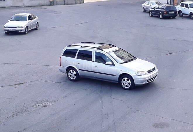 Opel Vectra 1999, 192,000 km - 1.6 l - Bakı