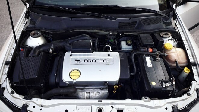 Opel Vectra 1999, 192,000 km - 1.6 l - Bakı