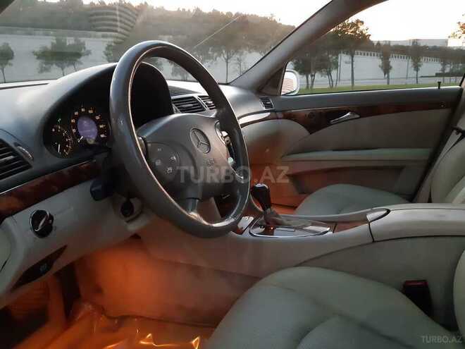 Mercedes E 320 2002, 240,000 km - 3.2 l - Bakı